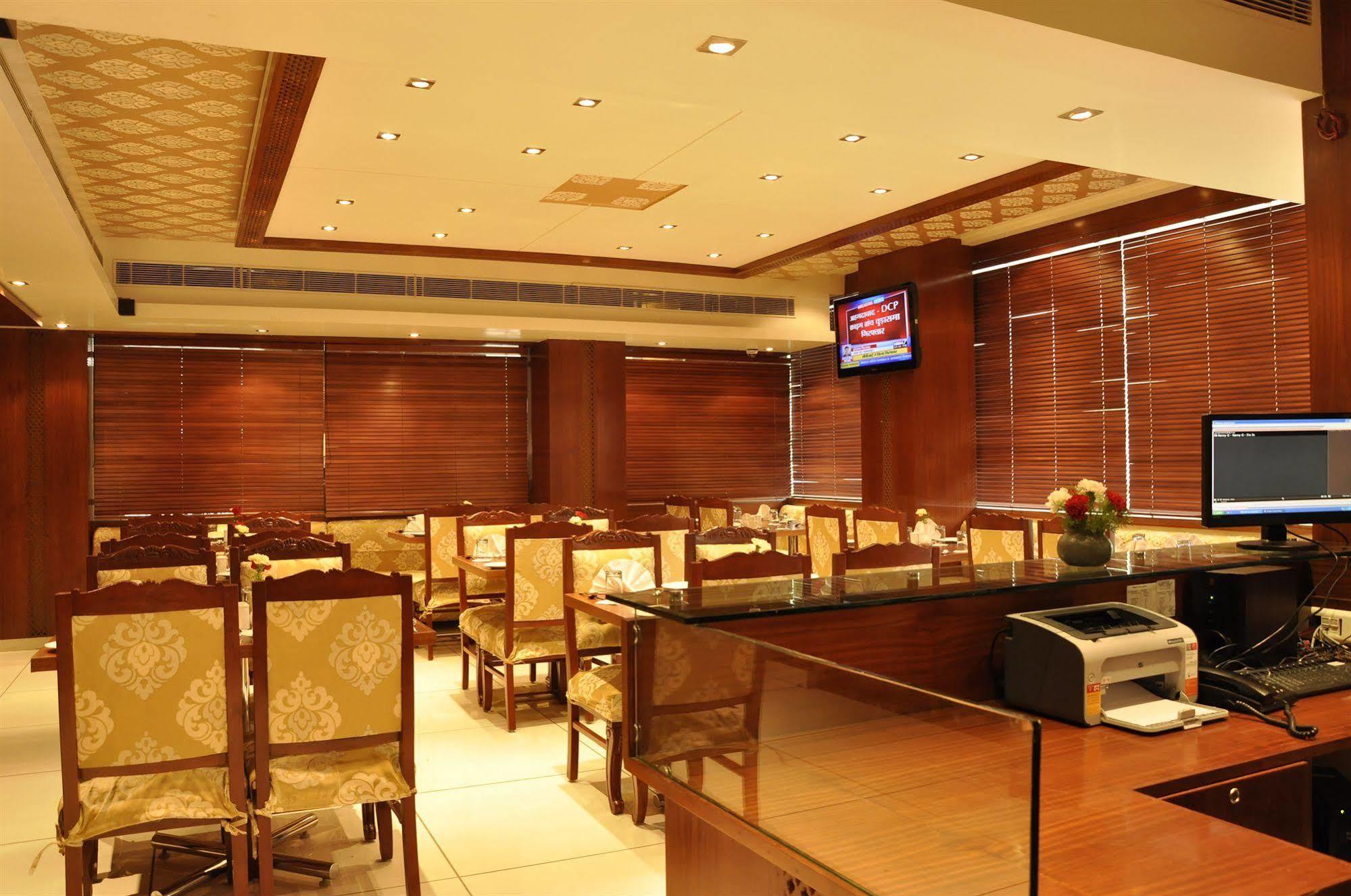 Jaipur Cm-A Luxury Boutique Hotel Εξωτερικό φωτογραφία